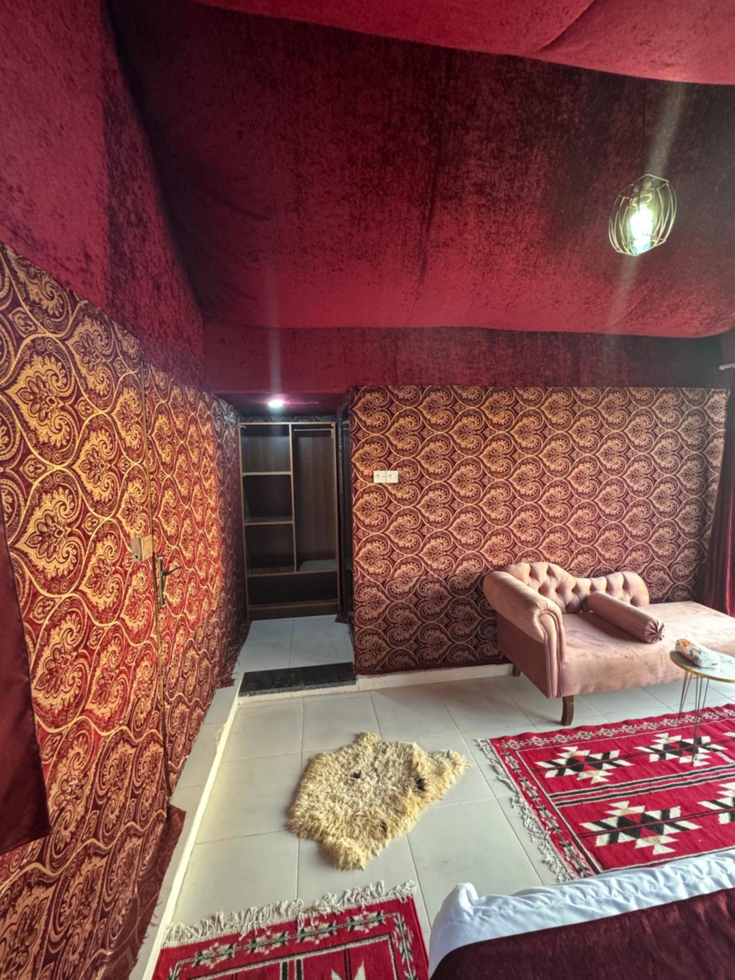 Desert Bedouin Adventure *